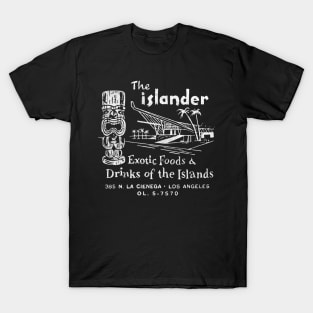 The Islander / Tiki Bar and Restaurant / Vintage Americana T-Shirt